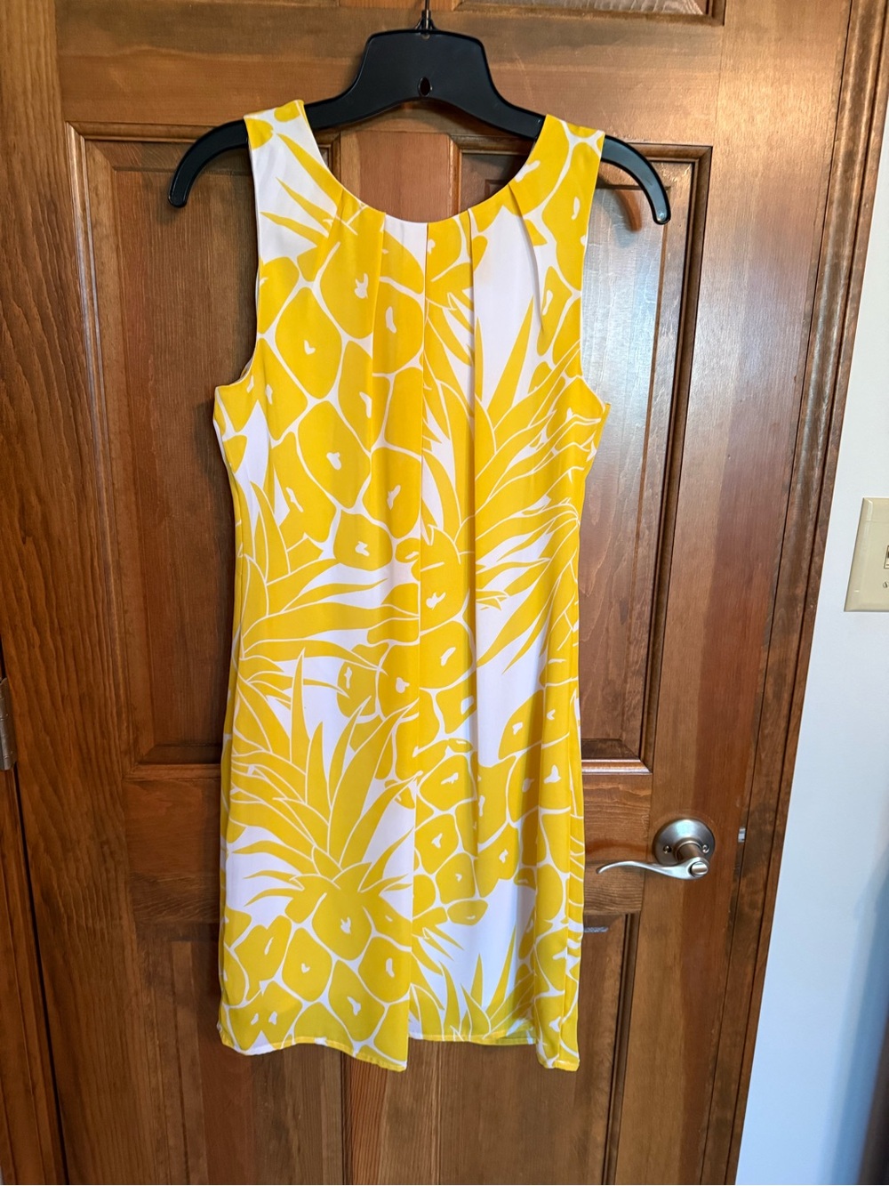 Worthington Yellow and White Sleeveless Midi Shift Dress